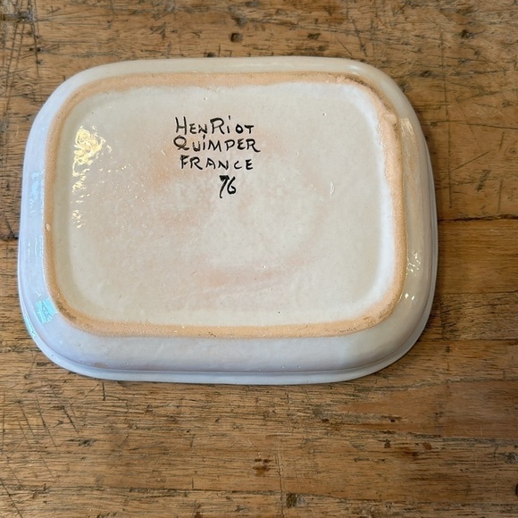 Henriot Quimper France Dish - Picture 3 of 6